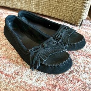 Minnetonka Slip On Flex Rubber Sole Moccasin Women’s Size 8.5 Black Suede Kitty